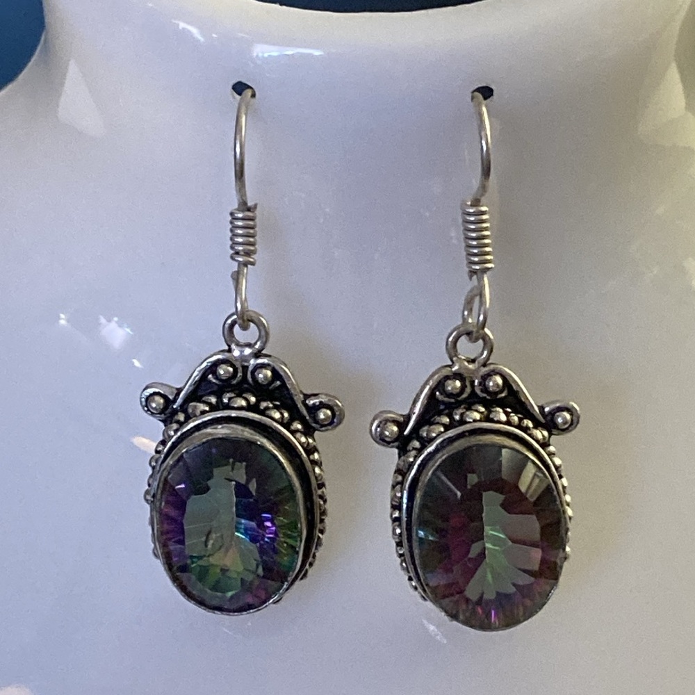 Source Unknown Mystic Oval Drop Earrings in Purple-Green